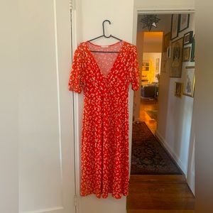 Faux wrap midi dress with a v neck